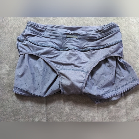 Lululemon Blue Running Shorts Sz 4 - Picture 5 of 5